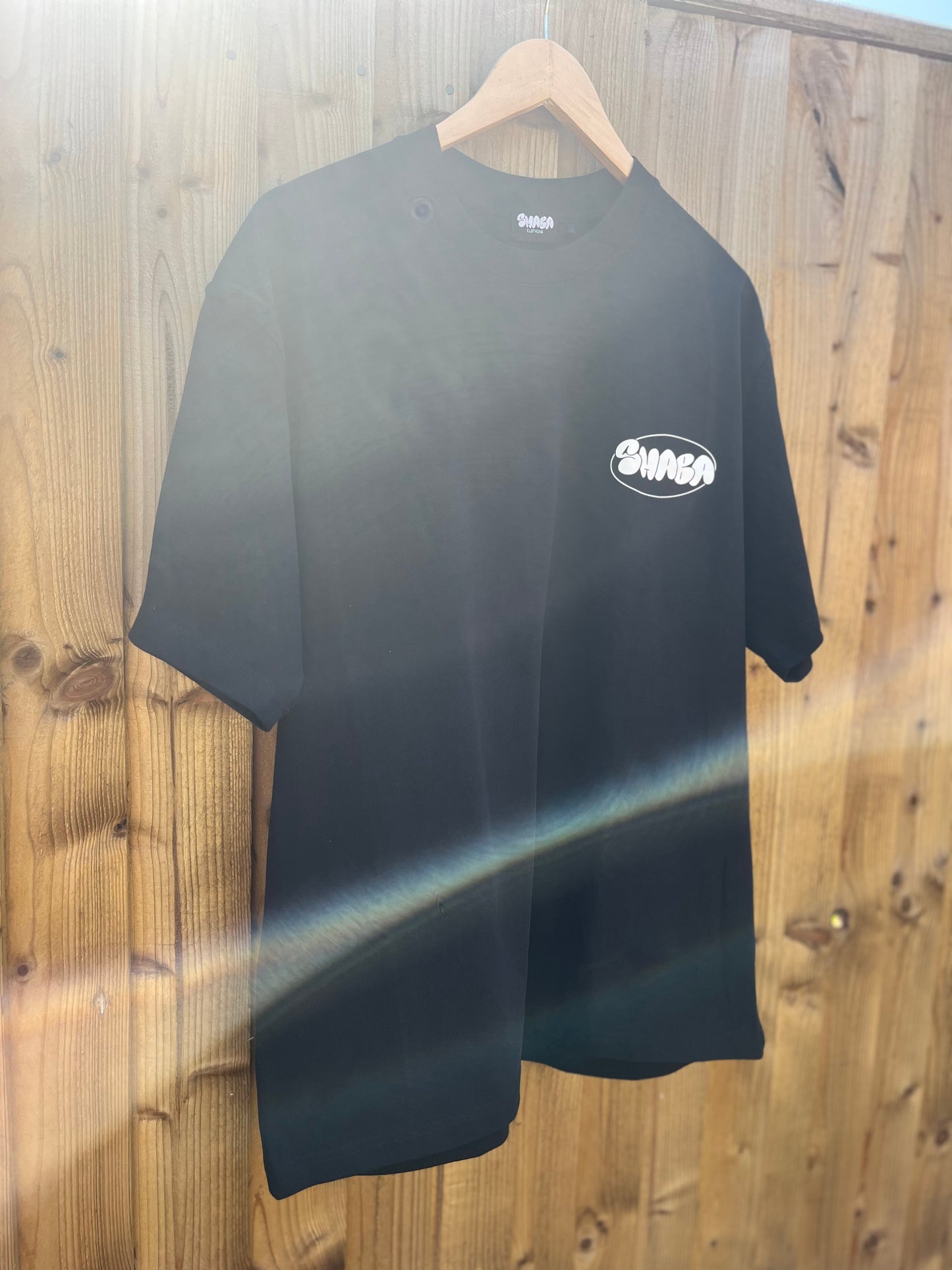 Oval Tee